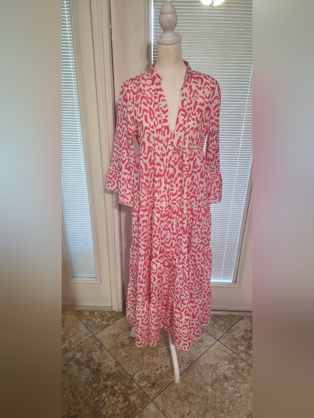 Pink and White Printed Tiered Maxi Dress Size Small- Le Pink Chic